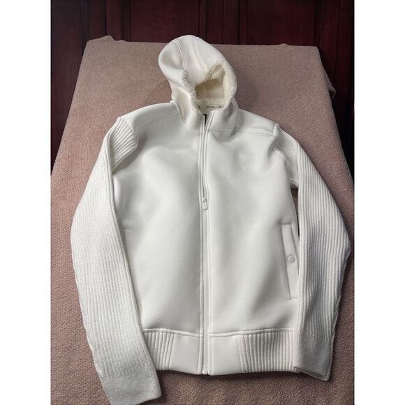 Other - Stone Falcon Jacket Men's Sz Medium Off white Sherpa Lined Hoodie Sweater Sleeve